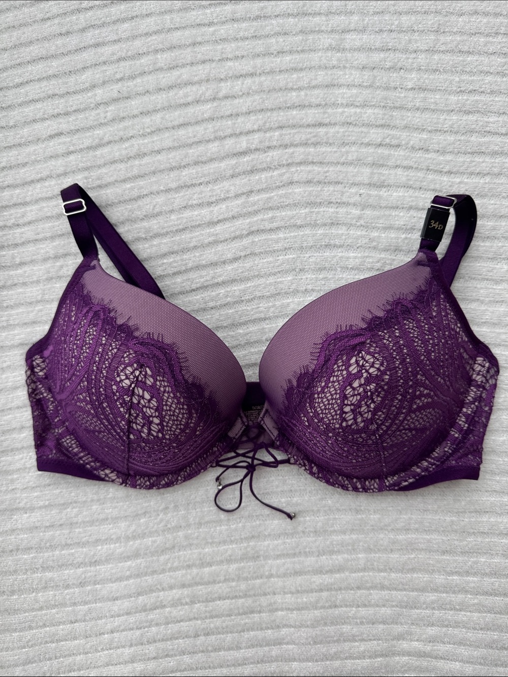 VICTORIA’S SECRET | NWT Very Sexy Lace Push-Up Bra Purple 34D